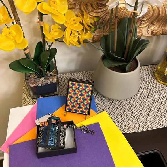 Kurt Geiger (New) Southbank Fabric Keyring or Bag Charm - Picture 4 of 7